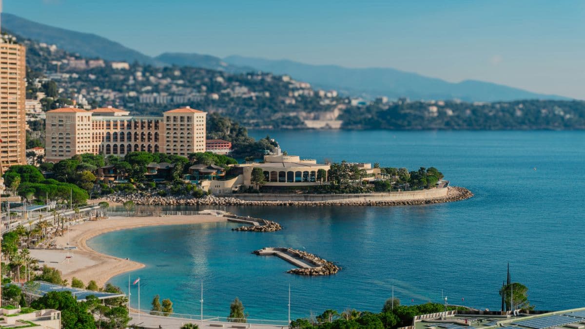 Larvotto Monaco: Beach, Prestige and Sea Views | LBMC Properties